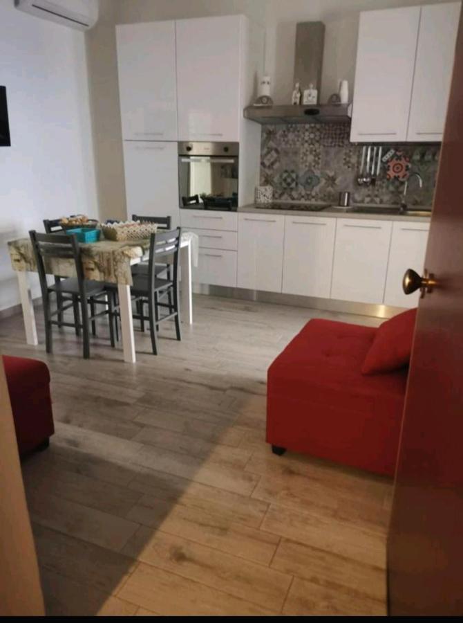 Casa Vacanze Dany Taranto Exterior photo